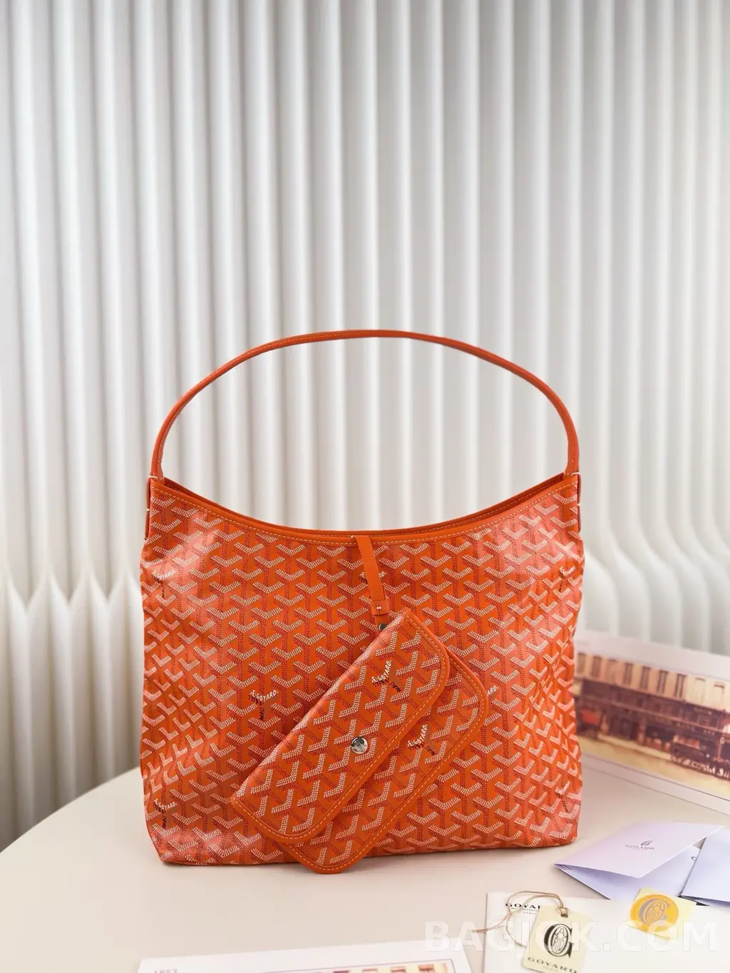 고야드 GOYARD 보헴 호보 백 PM 상세 이미지