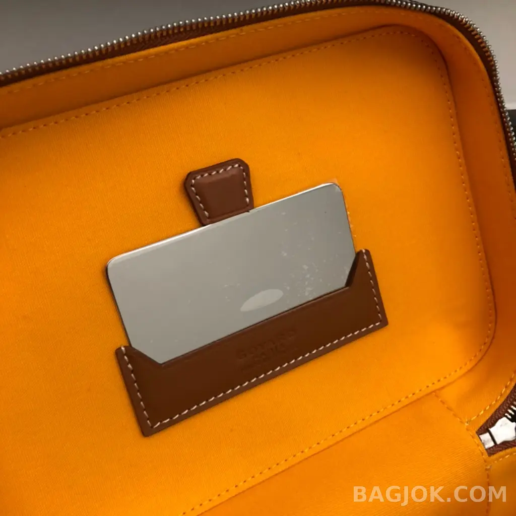 고야드 GOYARD 뮤즈 파우치백 상세 이미지