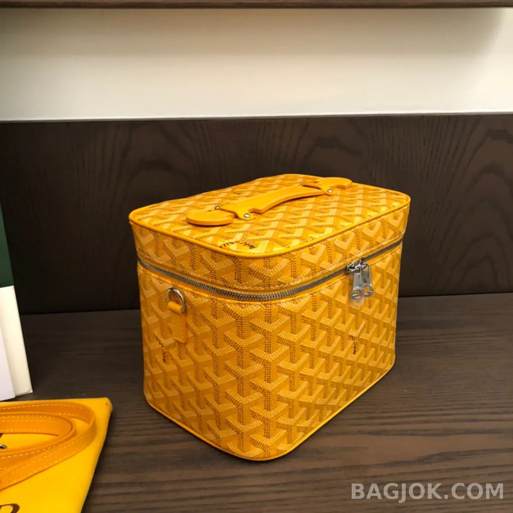 고야드 GOYARD 뮤즈 파우치백 상세 이미지
