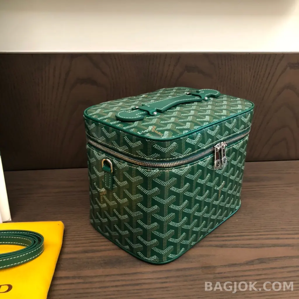 고야드 GOYARD 뮤즈 파우치백 상세 이미지