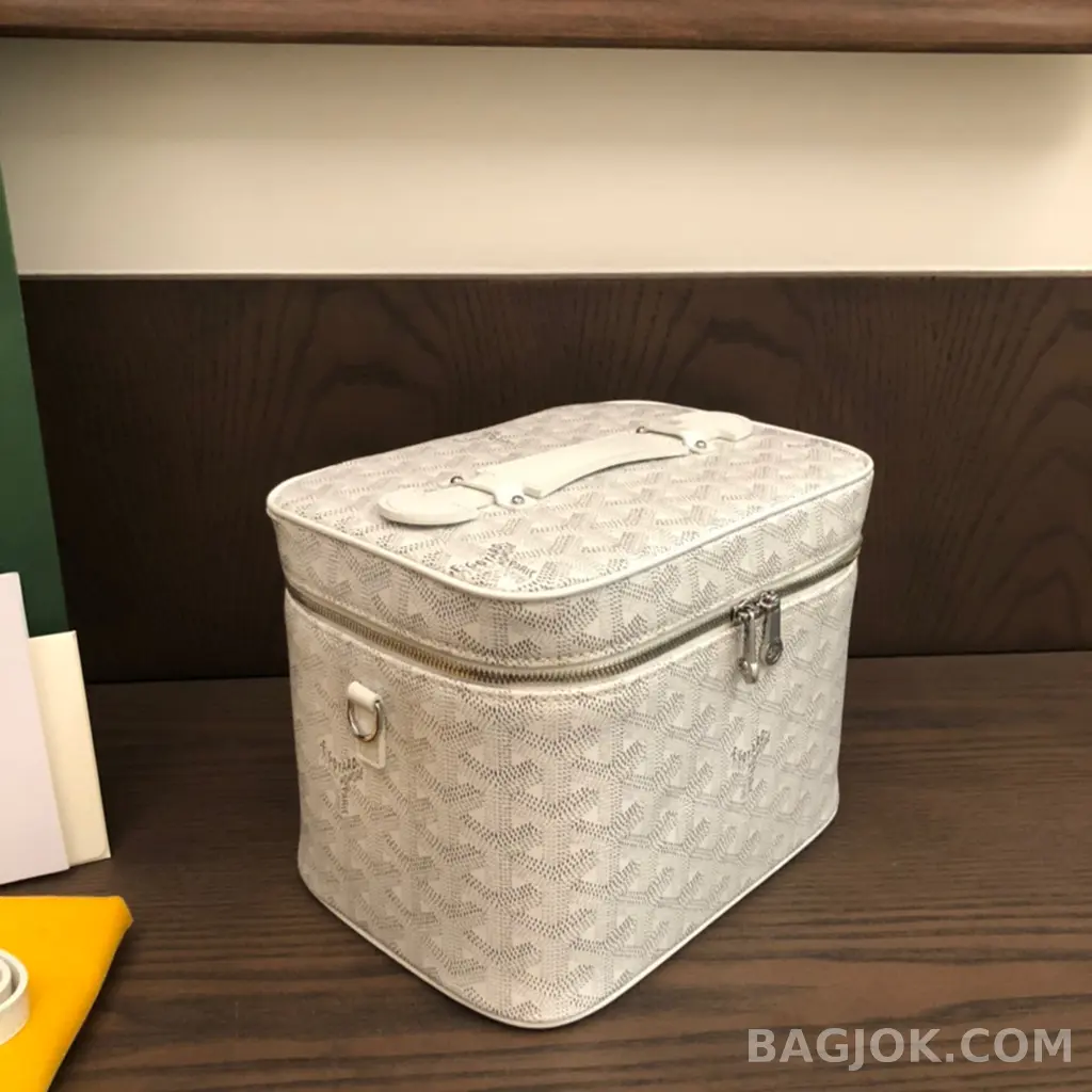 고야드 GOYARD 뮤즈 파우치백 상세 이미지