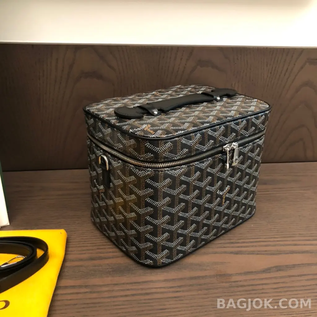 고야드 GOYARD 뮤즈 파우치백 상세 이미지
