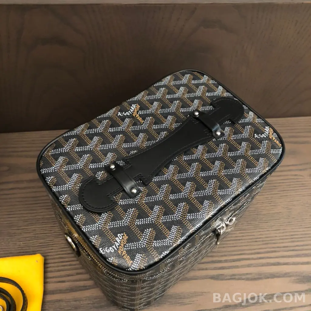 고야드 GOYARD 뮤즈 파우치백 상세 이미지