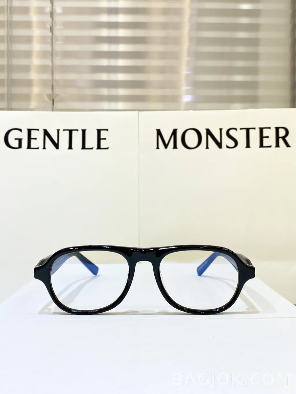 젠틀 몬스터 Gentle Monster x Maison Margiela MM113 콜라보 안경 상세 이미지