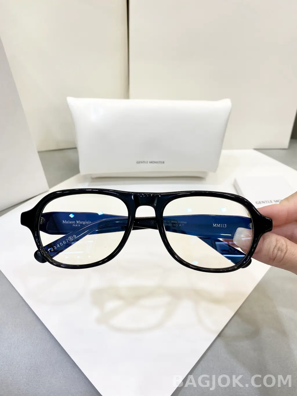 젠틀 몬스터 Gentle Monster x Maison Margiela MM113 콜라보 안경 상세 이미지