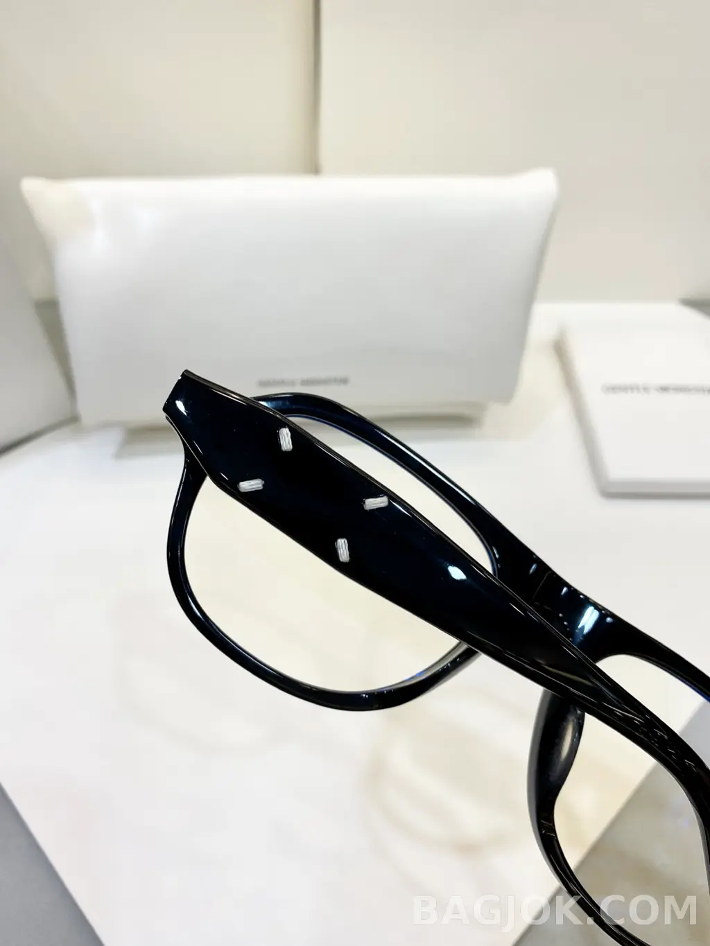 젠틀 몬스터 Gentle Monster x Maison Margiela MM113 콜라보 안경 상세 이미지