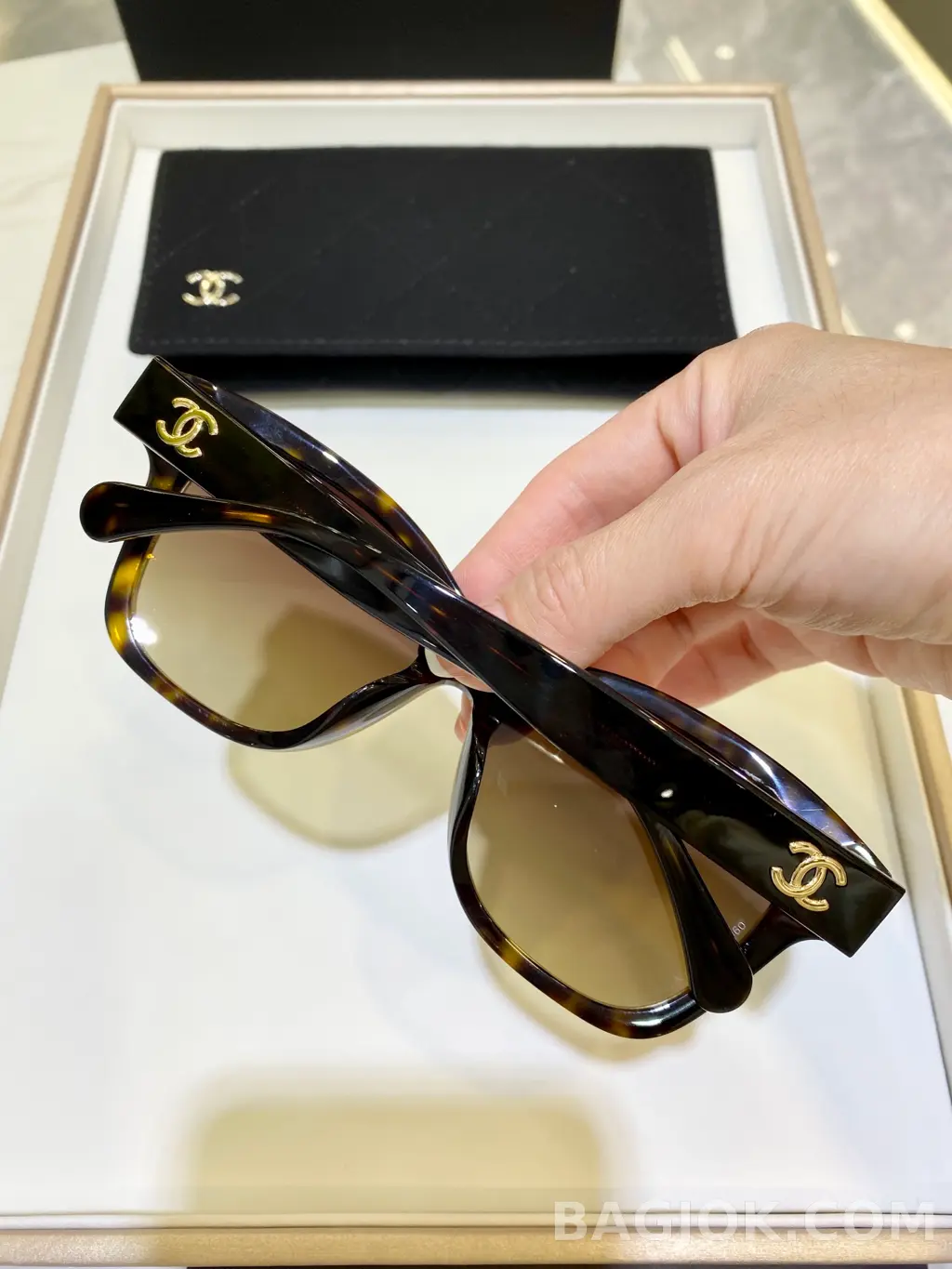 샤넬 CHANEL 오버사이즈 스퀘어 Sunglasses 상세 이미지