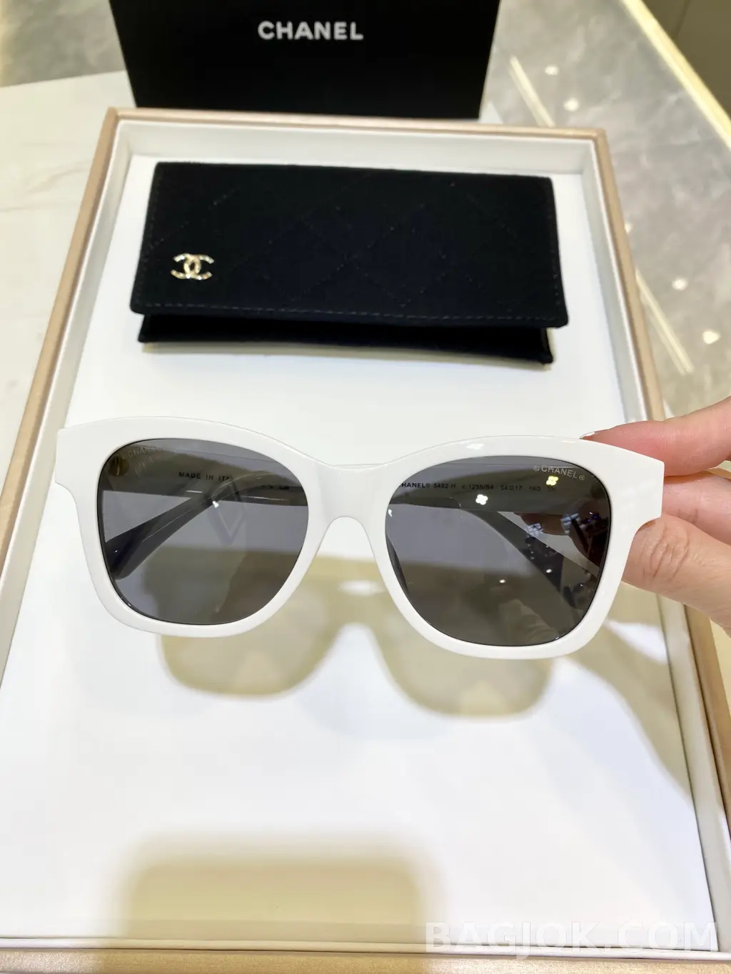 샤넬 CHANEL 오버사이즈 스퀘어 Sunglasses 상세 이미지