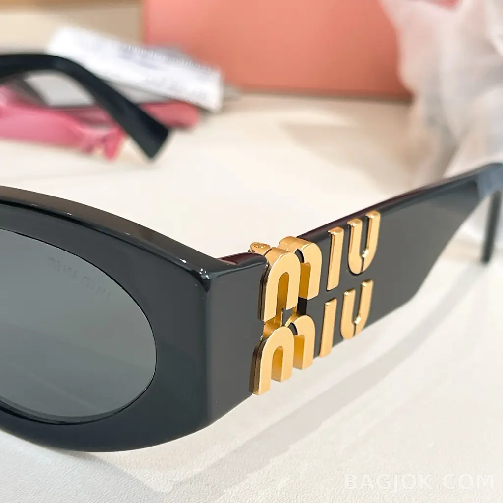 미우미우 MIU MIU SMU11W 오벌 Sunglasses 상세 이미지