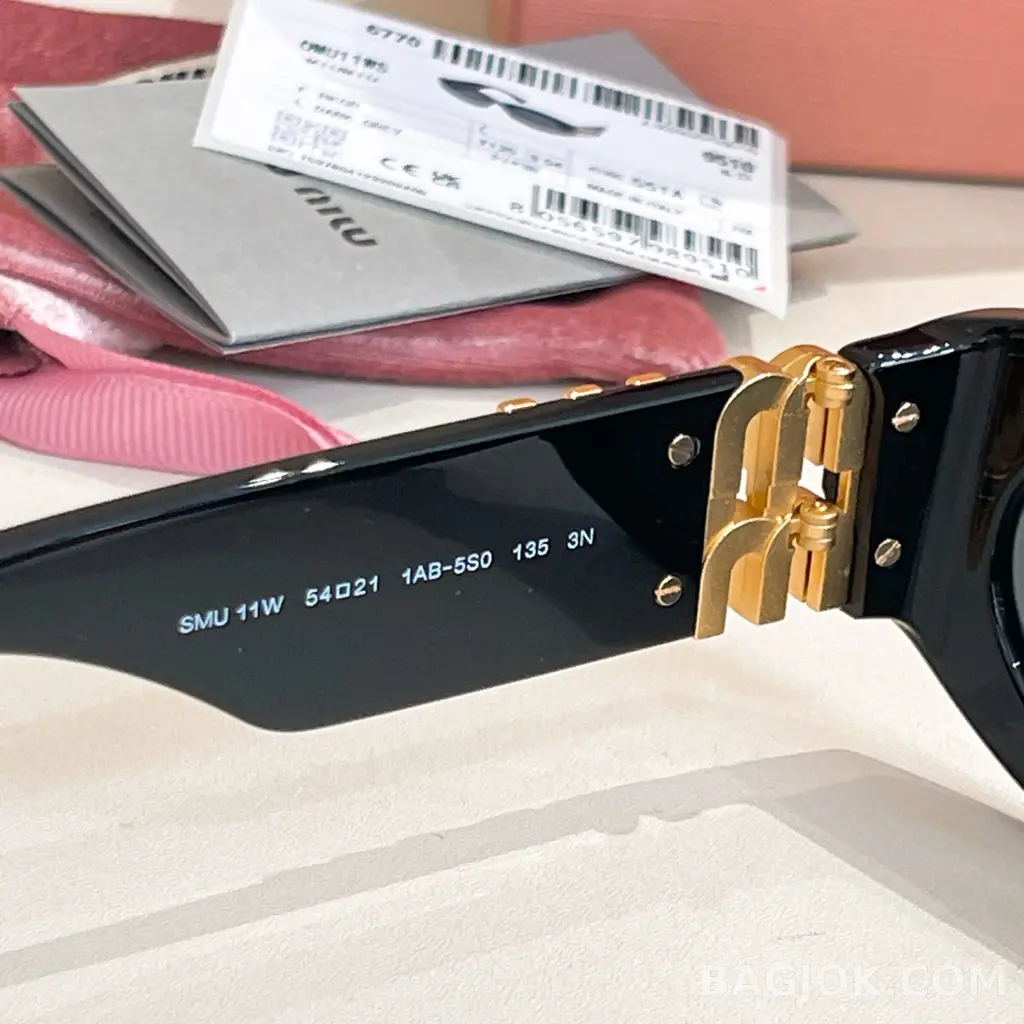 미우미우 MIU MIU SMU11W 오벌 Sunglasses 상세 이미지