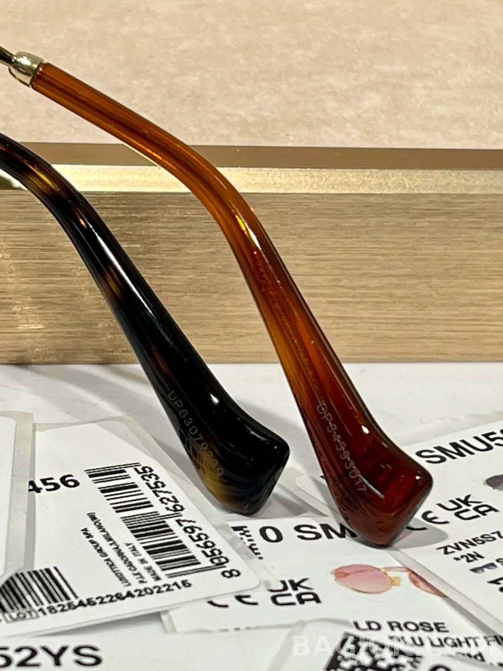 미우미우 MIU MIU SMU52Y 오벌 메탈 Sunglasses 상세 이미지
