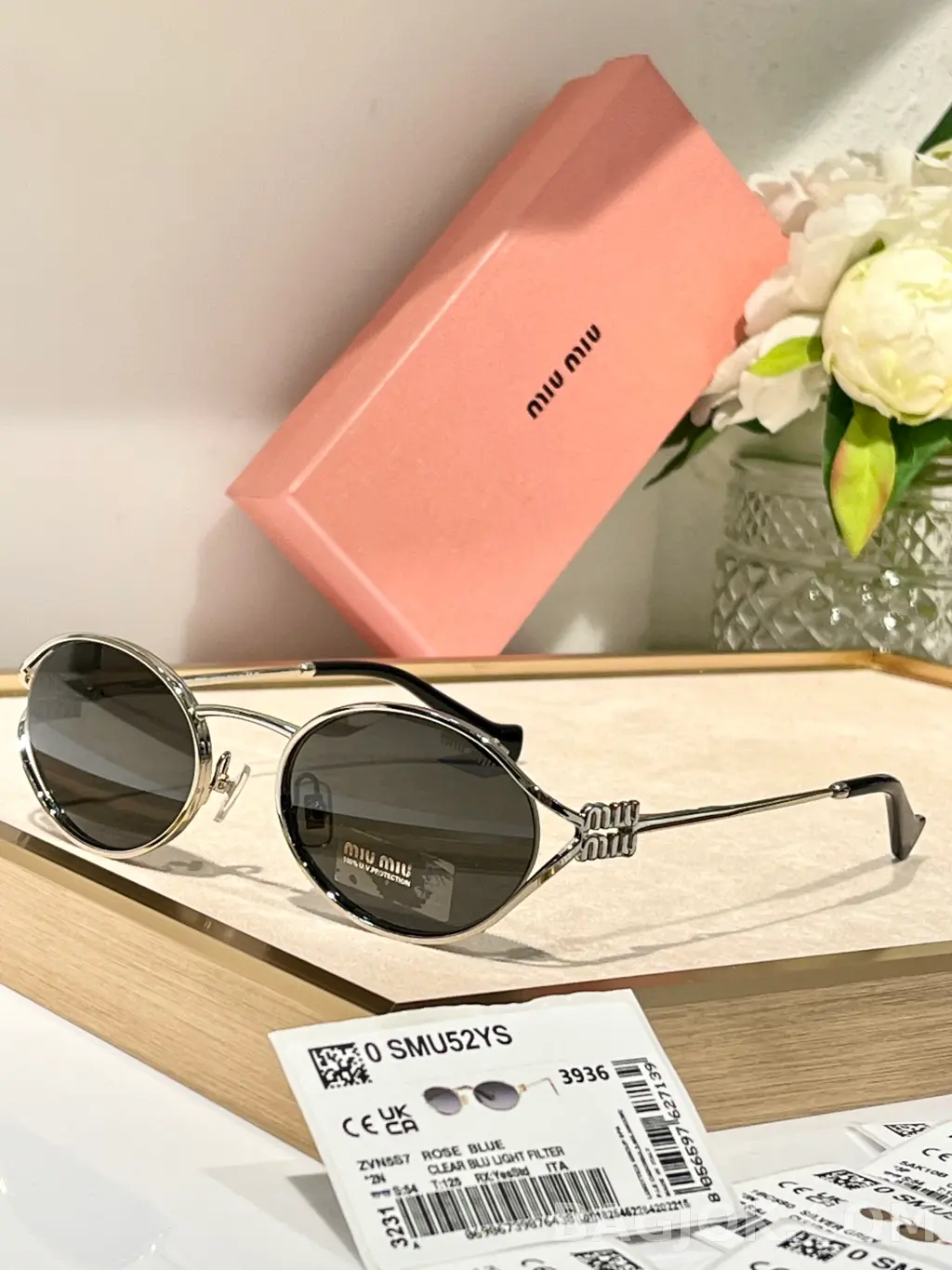 미우미우 MIU MIU SMU52Y 오벌 메탈 Sunglasses 상세 이미지