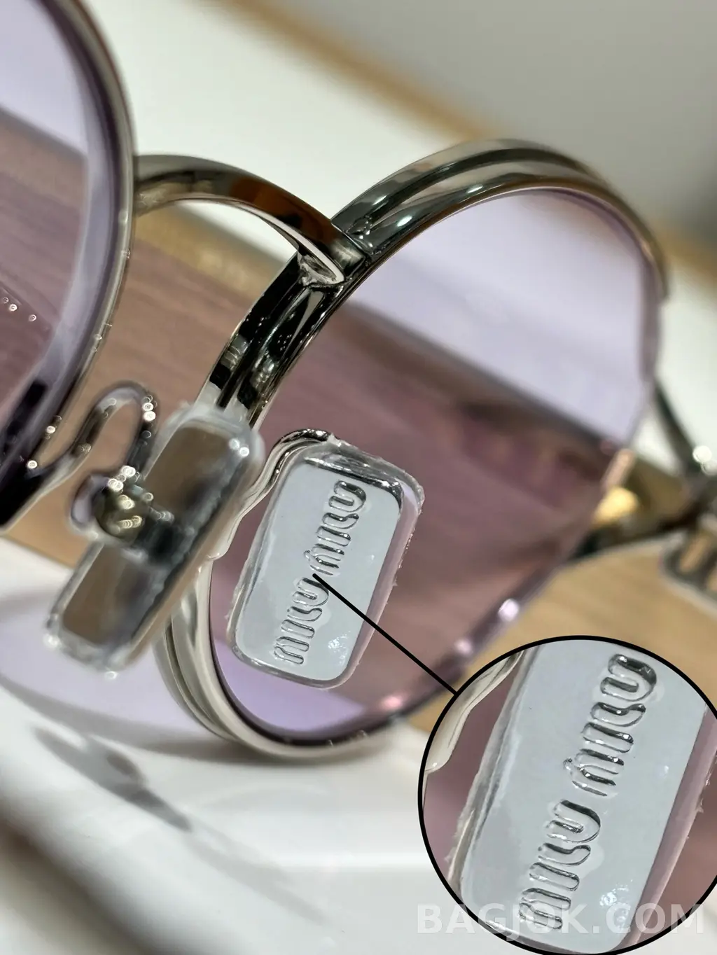 미우미우 MIU MIU SMU52Y 오벌 메탈 Sunglasses 상세 이미지
