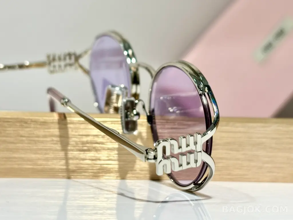 미우미우 MIU MIU SMU52Y 오벌 메탈 Sunglasses 상세 이미지