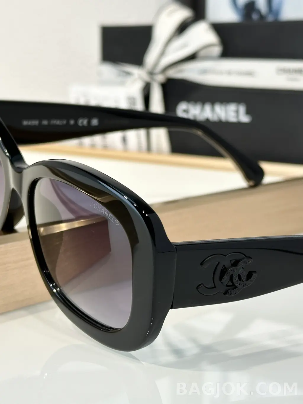 샤넬 Chanel 크리스탈 스퀘어 Sunglasses 상세 이미지