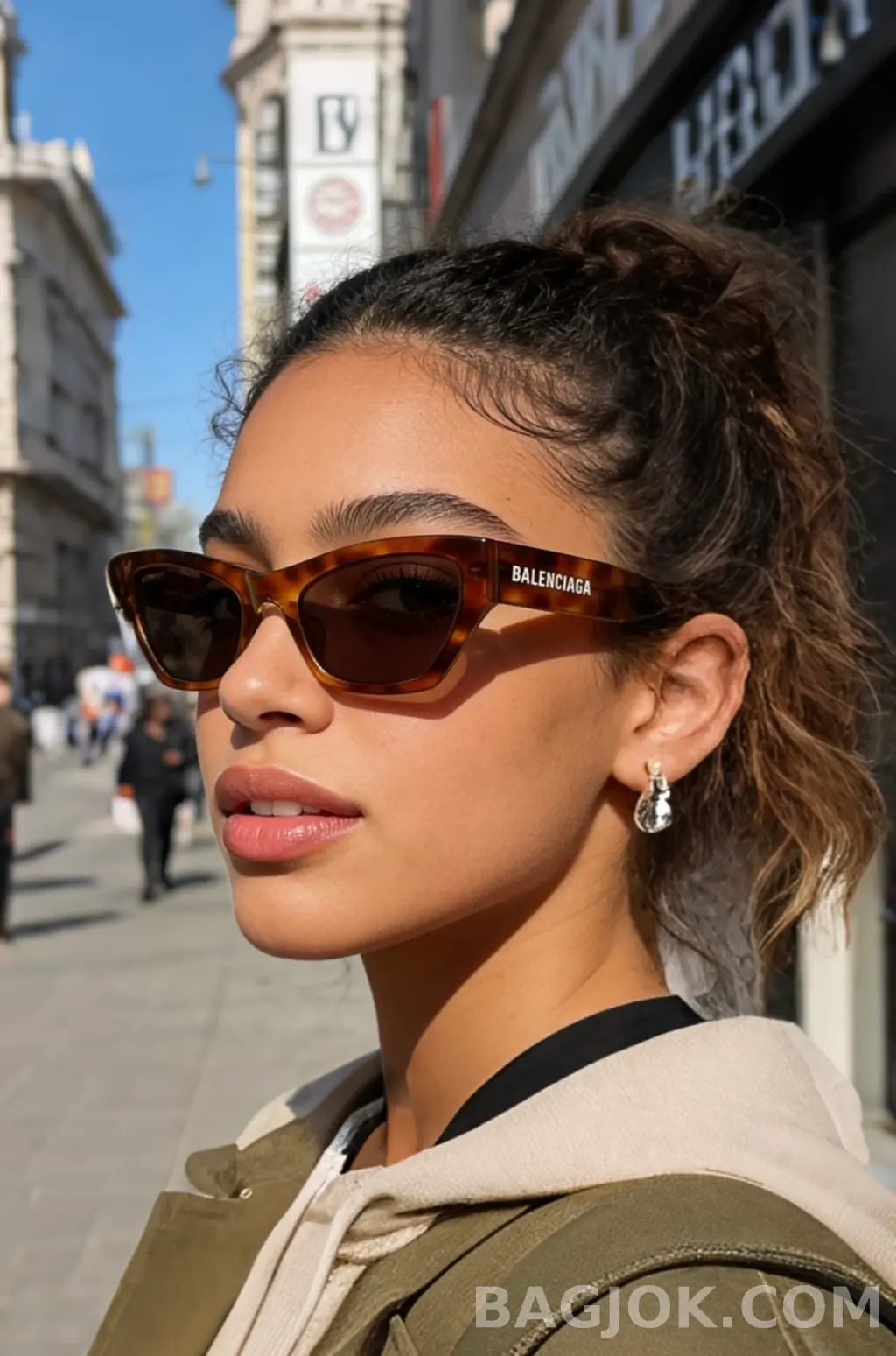 발렌시아가 Balenciaga BB0447S Sunglasses 상세 이미지
