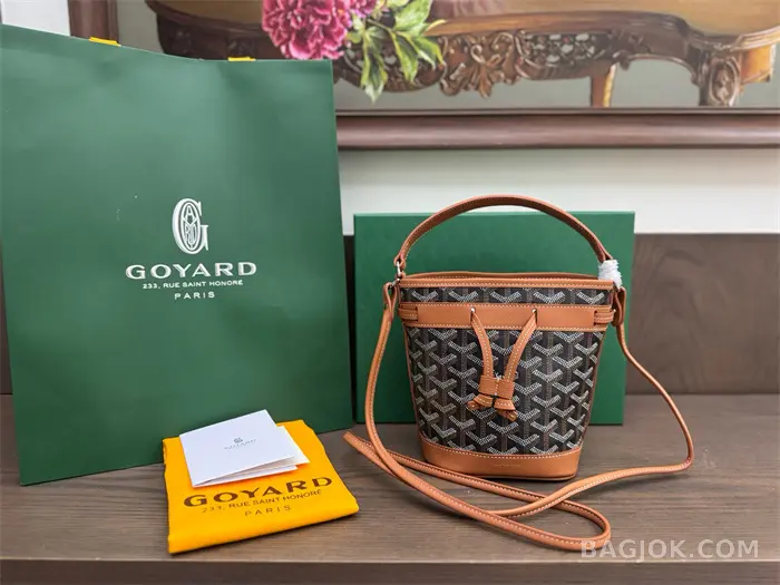 고야드 GOYARD 쁘띠플로 미니 버킷백 상세 이미지