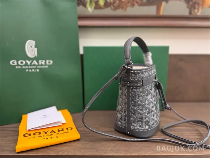 고야드 GOYARD 쁘띠플로 미니 버킷백 상세 이미지
