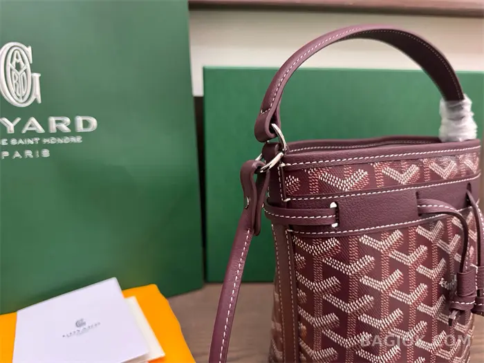 고야드 GOYARD 쁘띠플로 미니 버킷백 상세 이미지