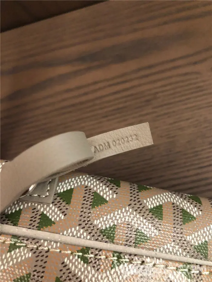 고야드 GOYARD 생 루이 클레흐부아 토트백 미듐 상세 이미지