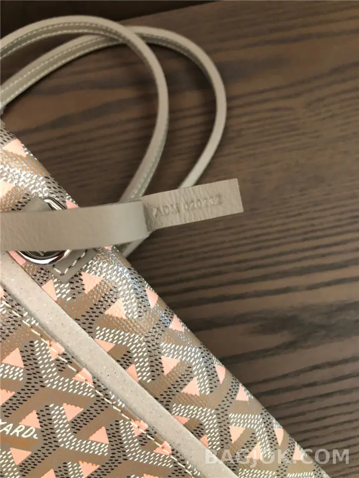 고야드 GOYARD 생 루이 클레흐부아 토트백 미듐 상세 이미지