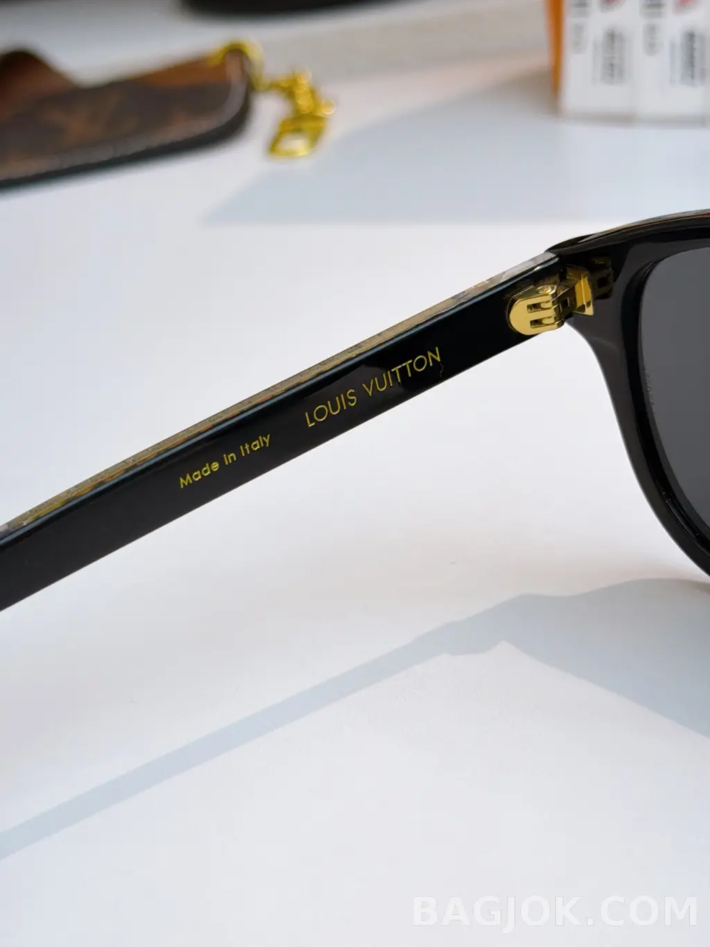루이비통 Louis Vuitton Z2811W Sunglasses 상세 이미지