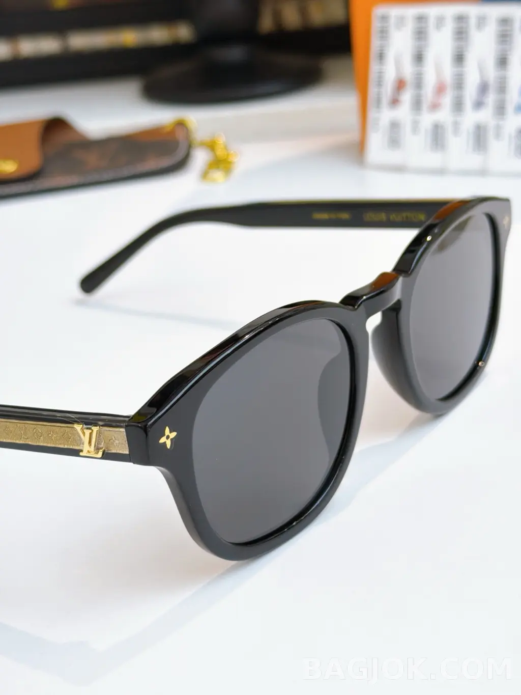 루이비통 Louis Vuitton Z2811W Sunglasses 상세 이미지