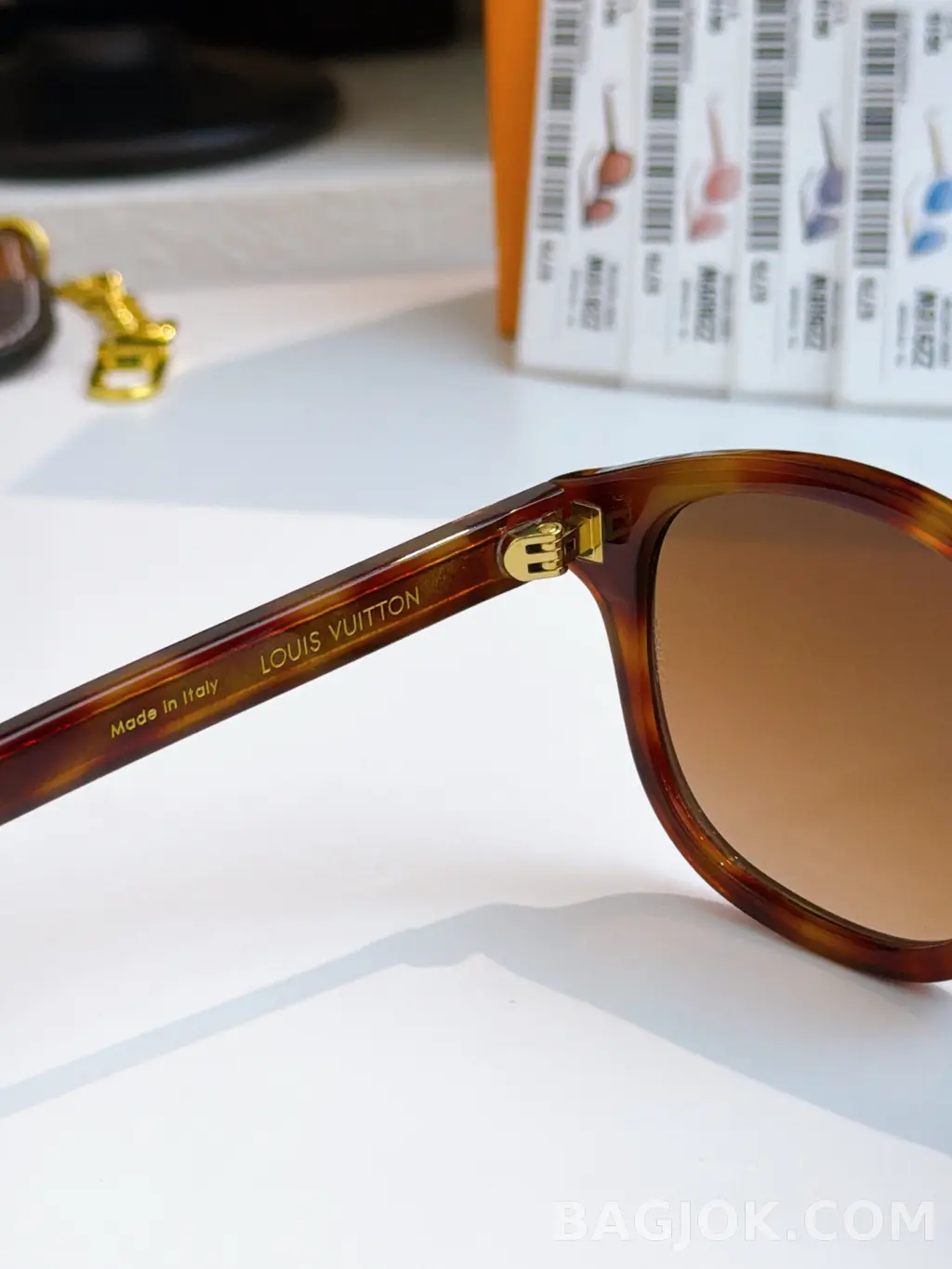 루이비통 Louis Vuitton Z2811W Sunglasses 상세 이미지
