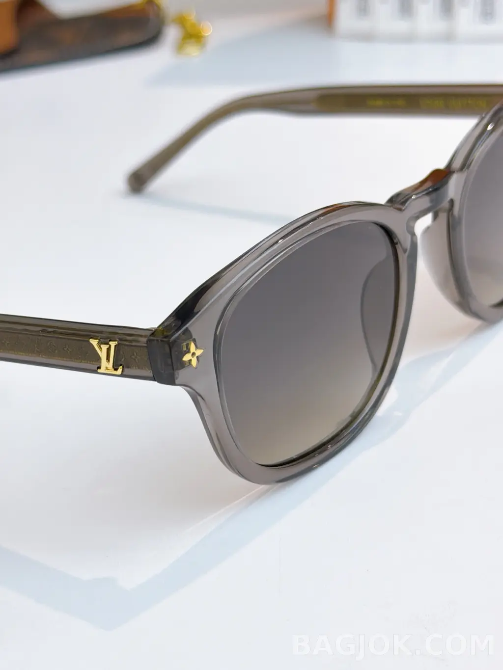 루이비통 Louis Vuitton Z2811W Sunglasses 상세 이미지