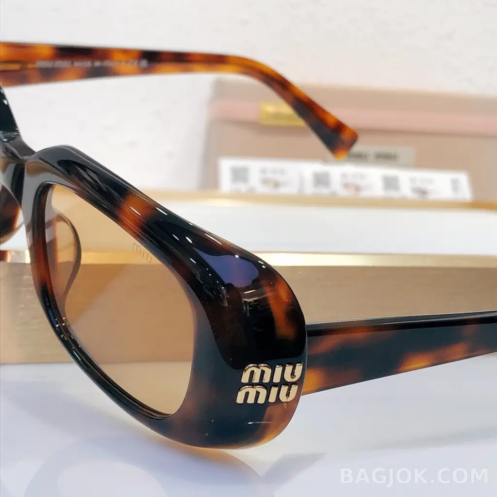 미우미우 MiuMiu MU-B13S Sunglasses 상세 이미지