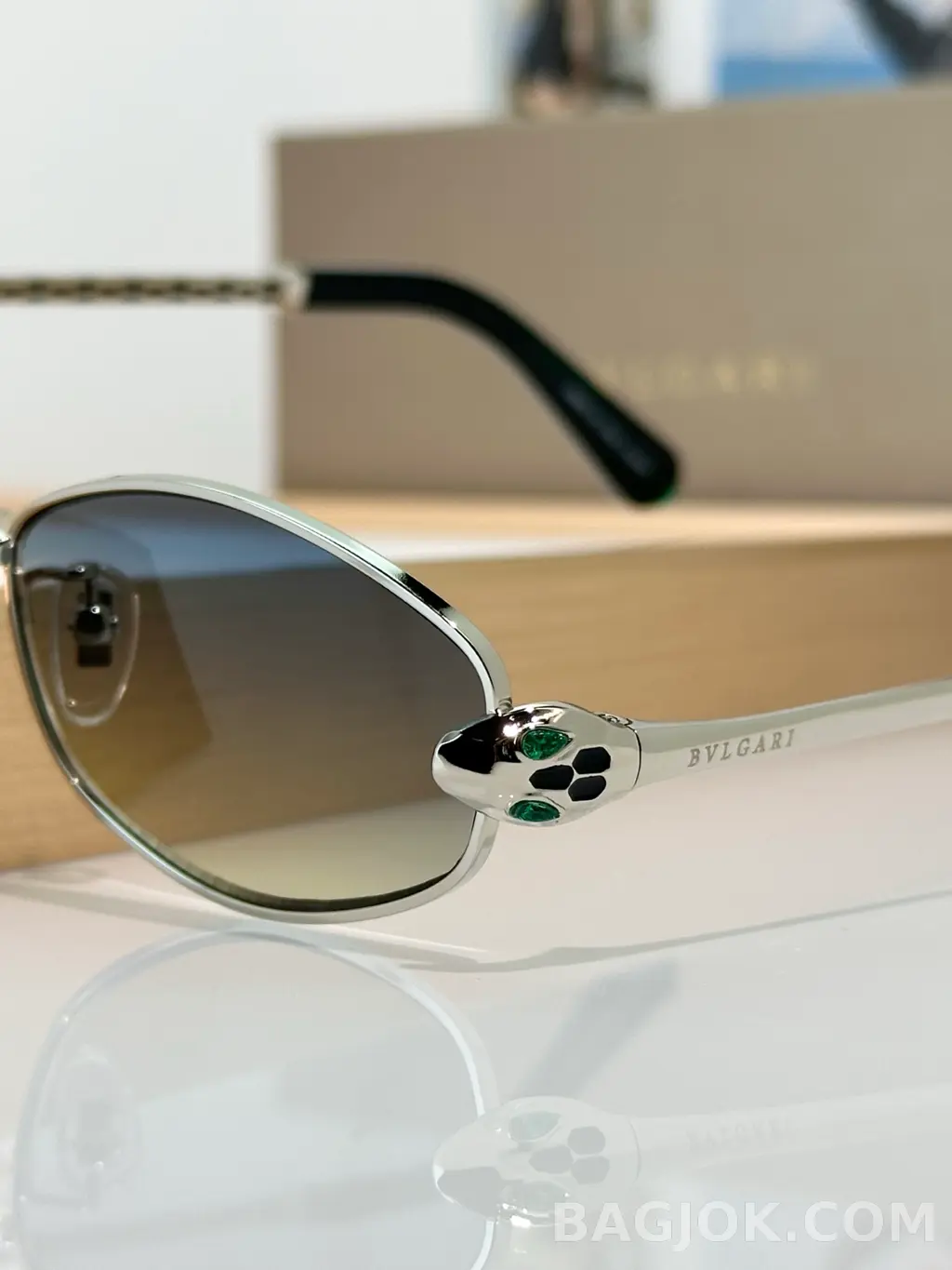 불가리 Bvlgari Serpenti BV400113 Sunglasses 상세 이미지