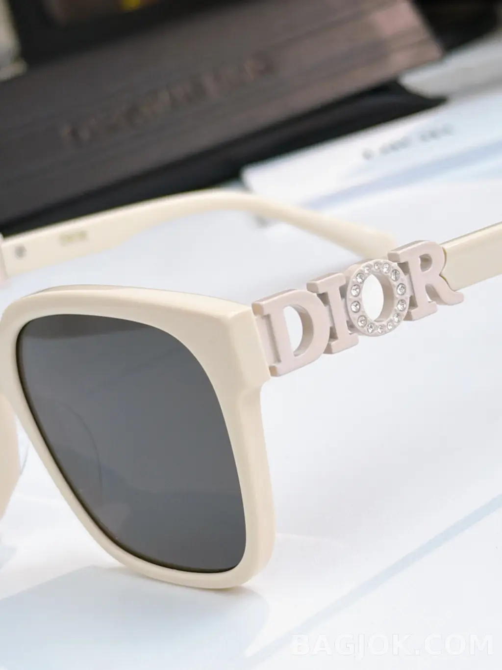 디올 Dior 8604 오버사이즈 스퀘어 Sunglasses 상세 이미지