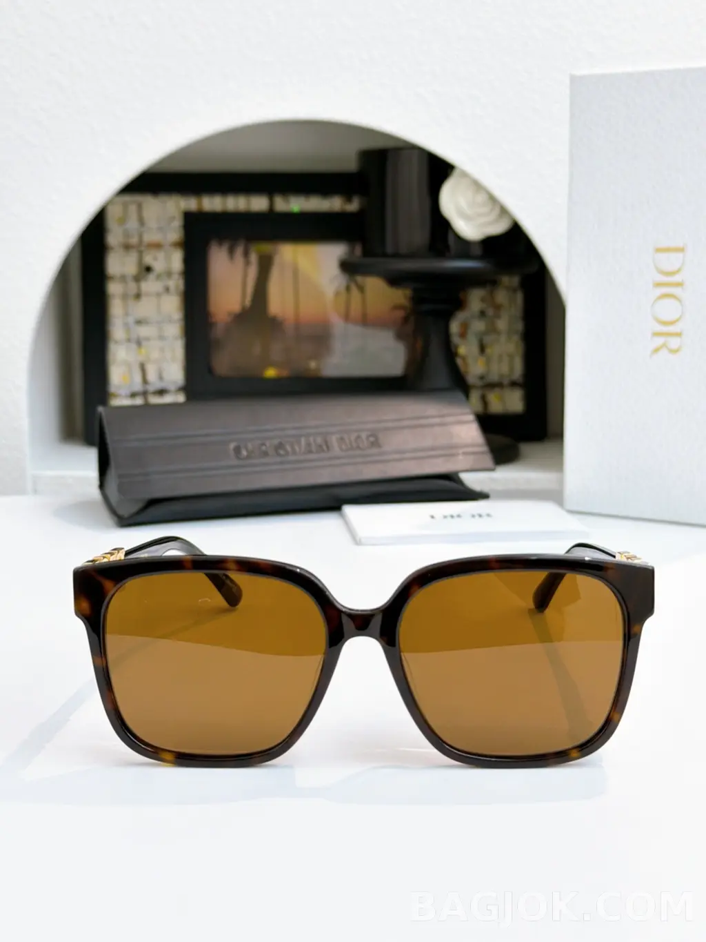디올 Dior 8604 오버사이즈 스퀘어 Sunglasses 상세 이미지