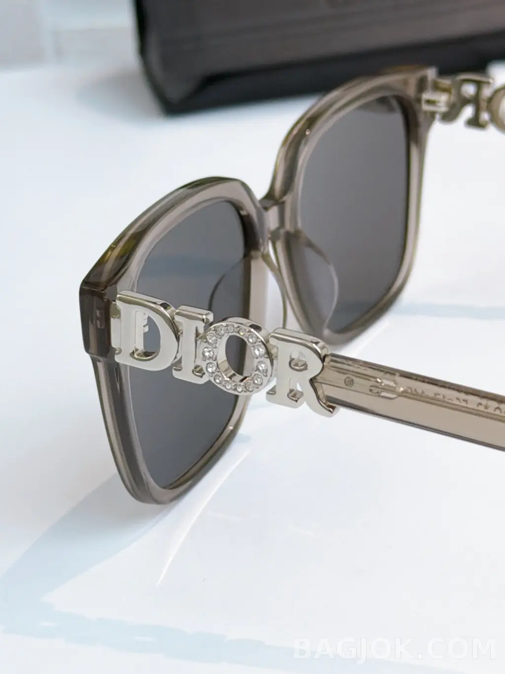 디올 Dior 8604 오버사이즈 스퀘어 Sunglasses 상세 이미지