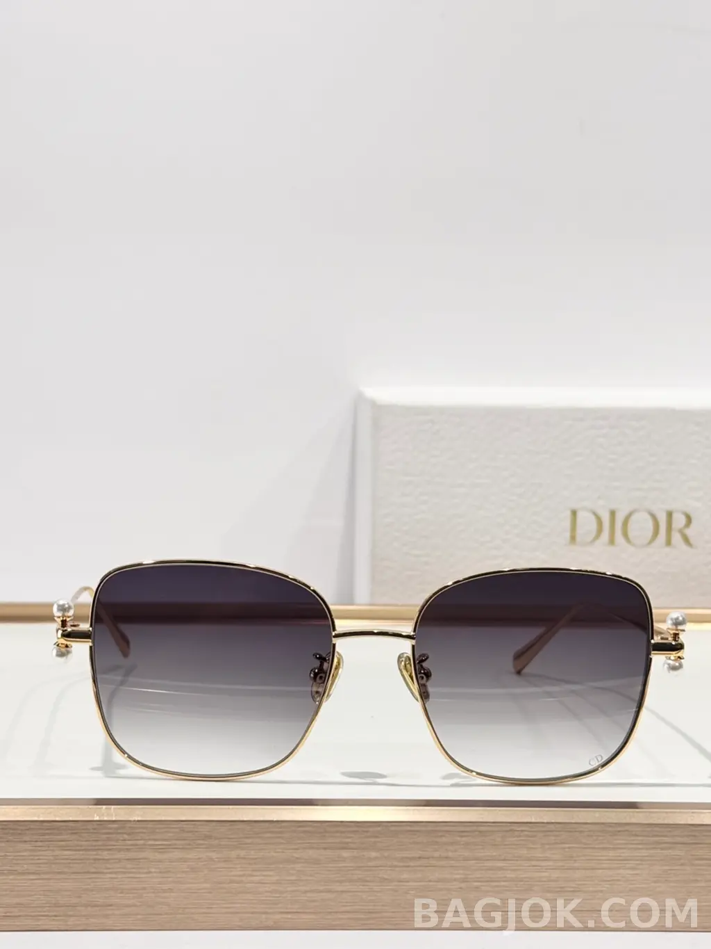 디올 Dior 펄 오버사이즈 스퀘어 Sunglasses 상세 이미지