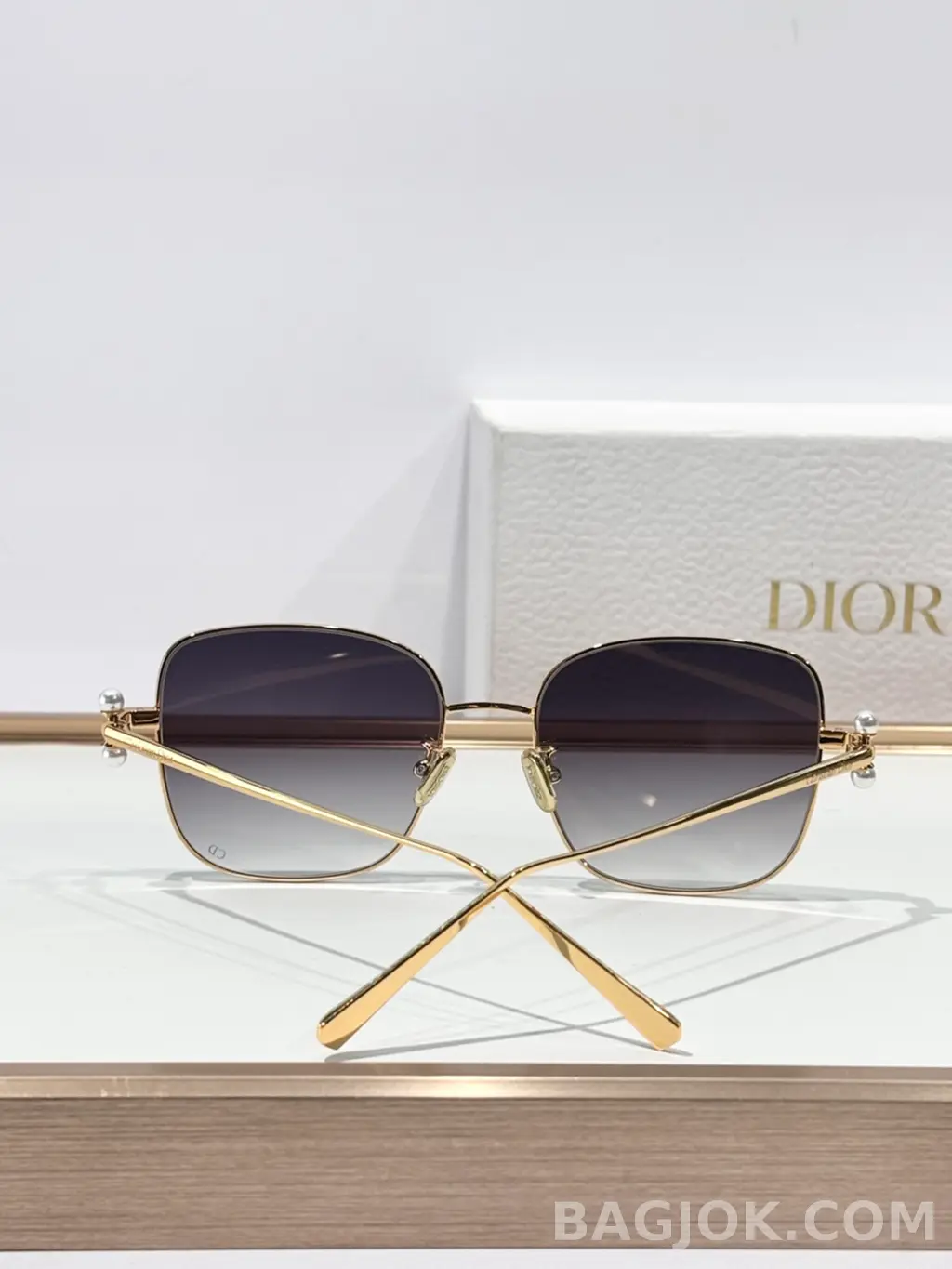 디올 Dior 펄 오버사이즈 스퀘어 Sunglasses 상세 이미지