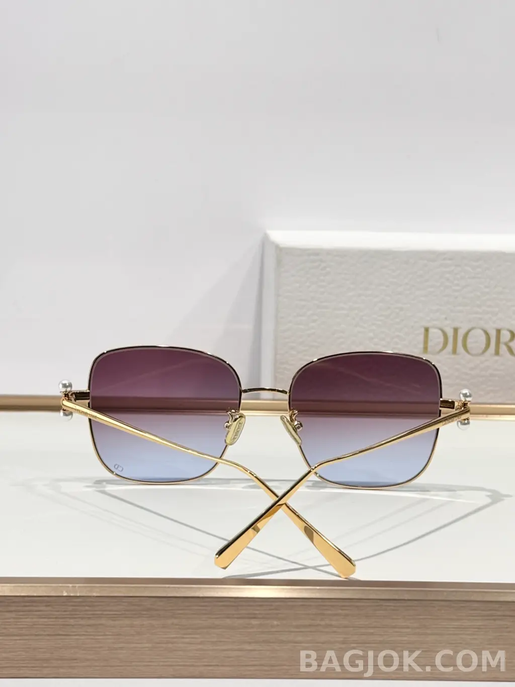 디올 Dior 펄 오버사이즈 스퀘어 Sunglasses 상세 이미지