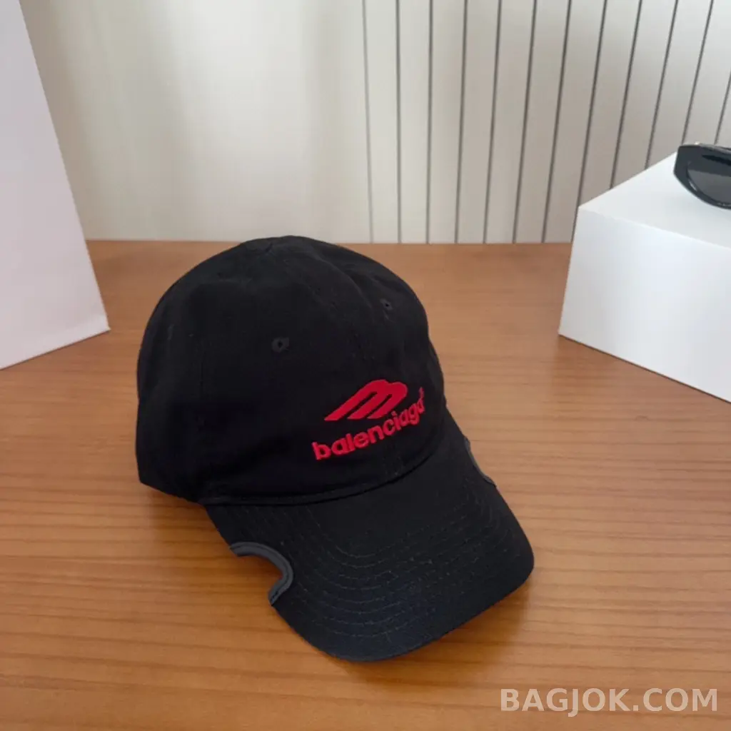 발렌시아가 발렌시아가 자수 신상 스냅백 모자  상세 이미지