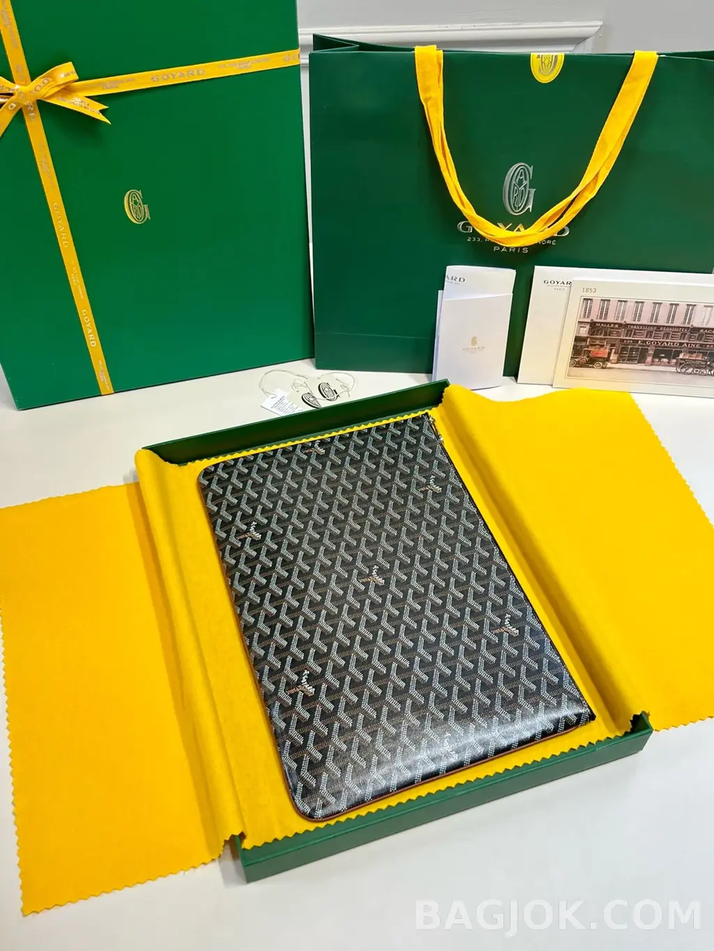 고야드 GOYARD 세나 클러치 PM 상세 이미지