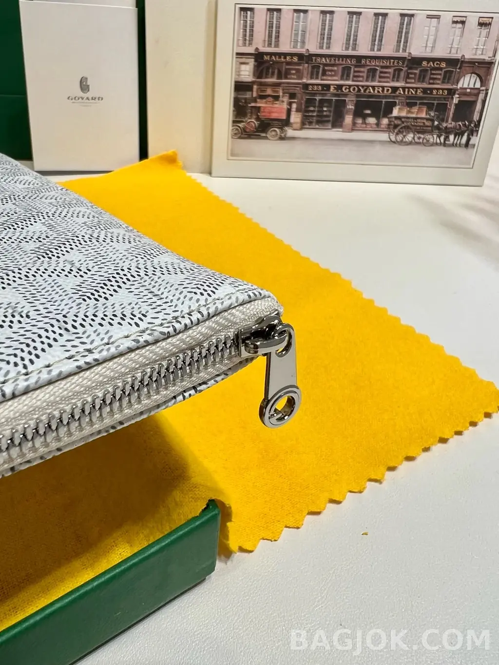 고야드 GOYARD 세나 클러치 MM 상세 이미지