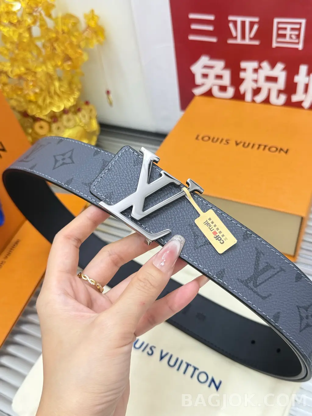 루이비통 루이비통 모노그램 이클립스 라인 벨트 4cm 상세 이미지