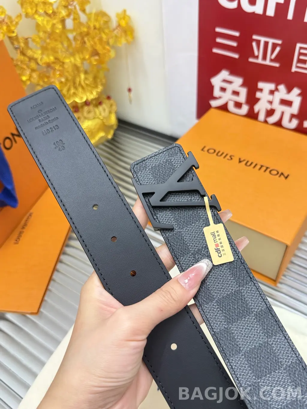 루이비통 루이비통 다미에 그라피트 패턴 벨트 4cm 상세 이미지