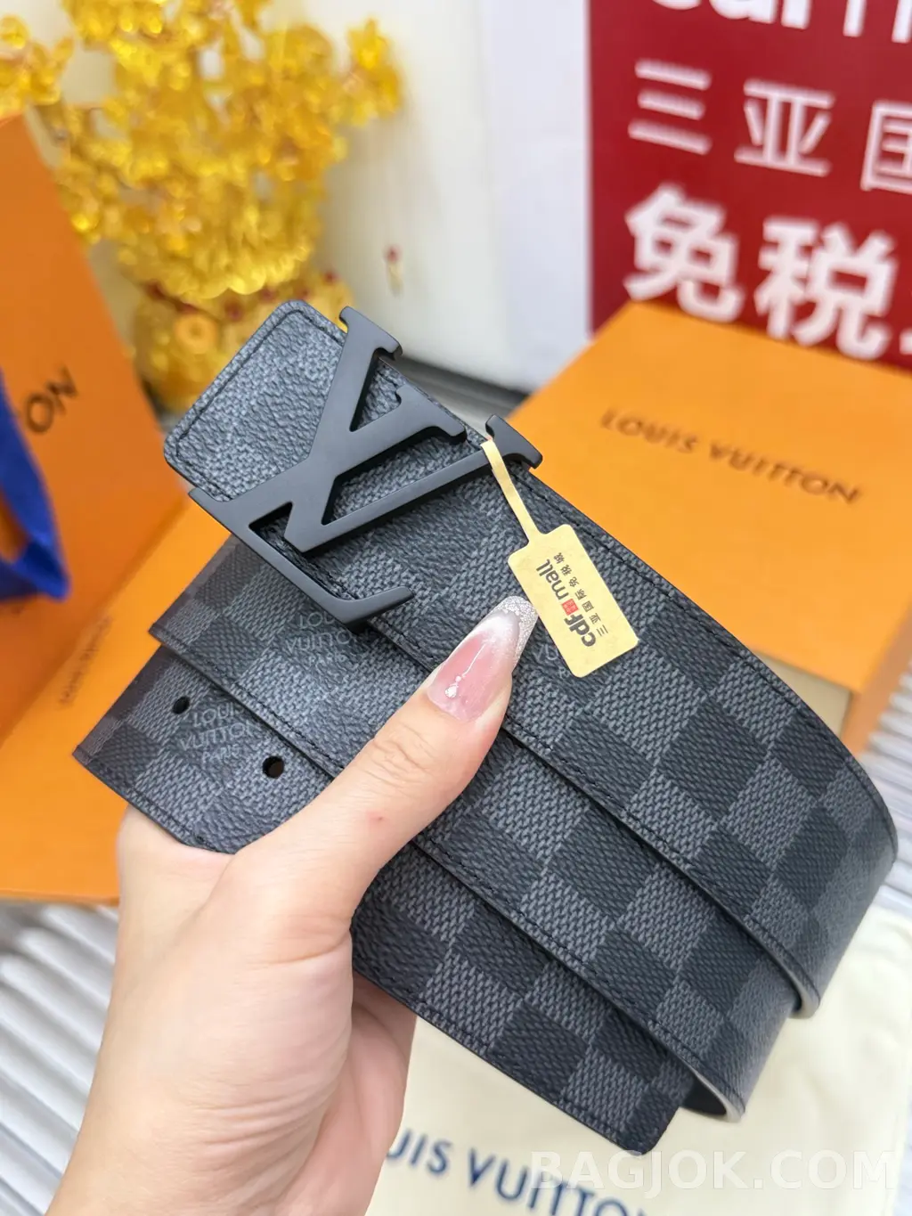 루이비통 루이비통 다미에 그라피트 패턴 벨트 4cm 상세 이미지