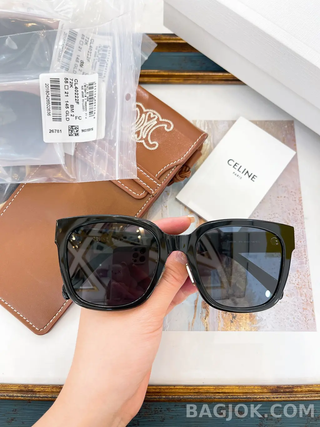 셀린느 Celine CL40222F 트리옹프 Sunglasses 상세 이미지