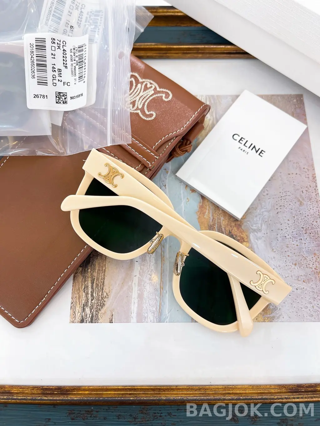 셀린느 Celine CL40222F 트리옹프 Sunglasses 상세 이미지