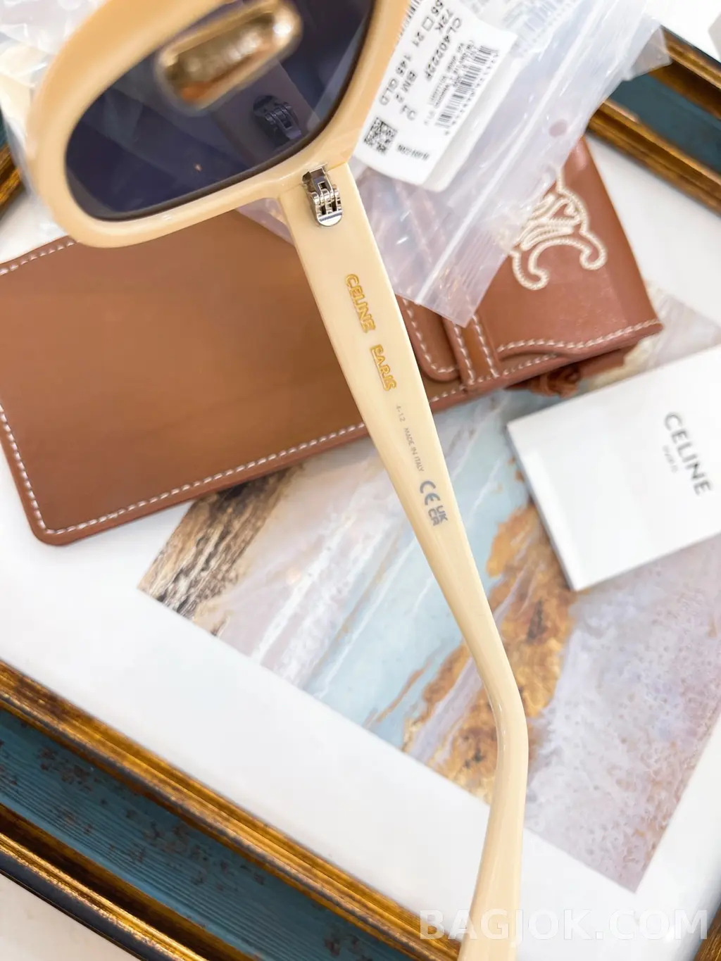 셀린느 Celine CL40222F 트리옹프 Sunglasses 상세 이미지