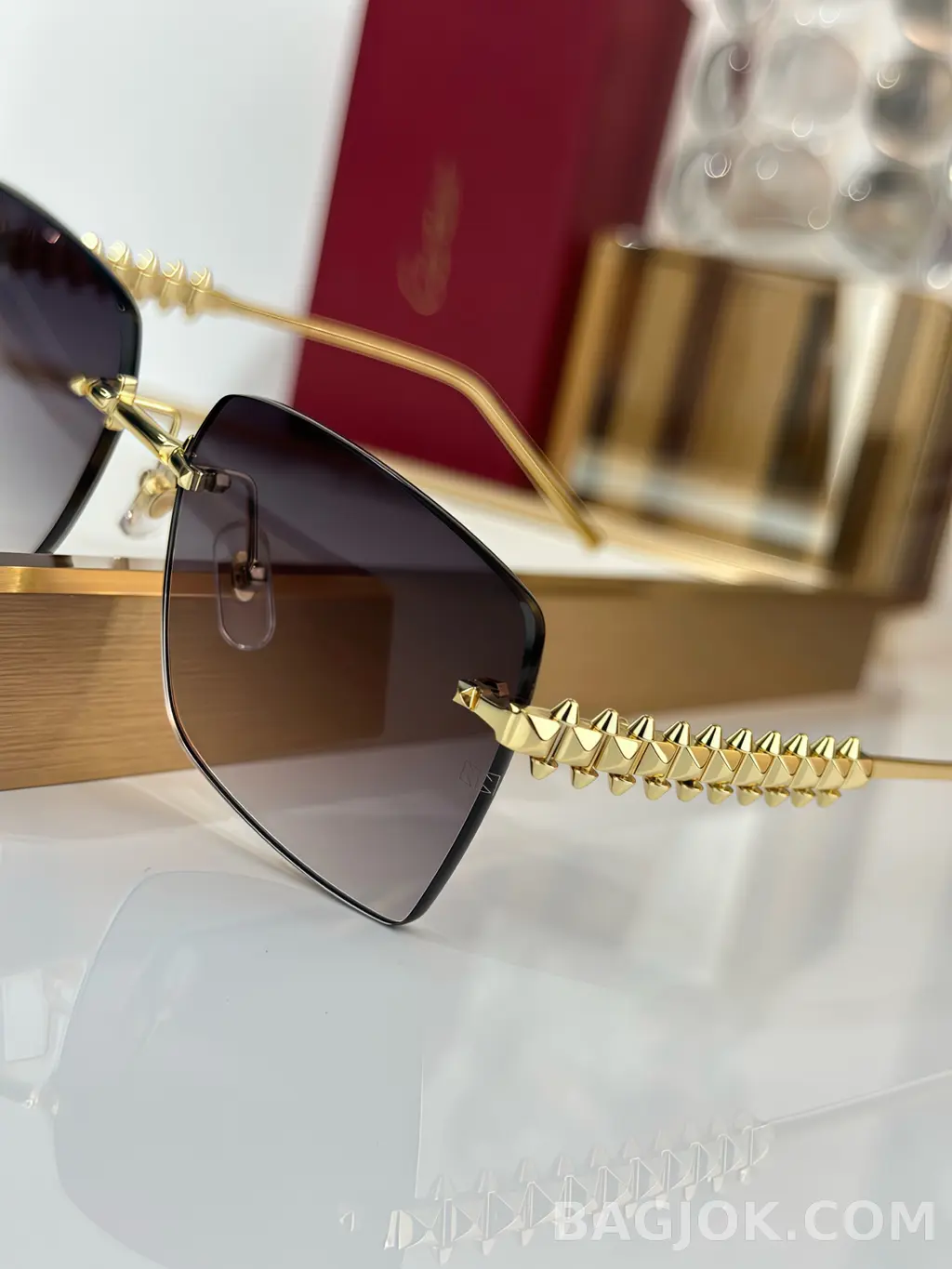 까르띠에 Cartier CT0545S 스파이크 Rimless Sunglasses 상세 이미지
