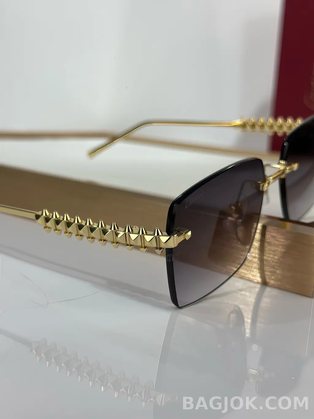 까르띠에 Cartier CT0545S 스파이크 Rimless Sunglasses 상세 이미지