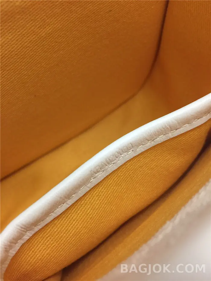 고야드 GOYARD 벨베데르 메신저백 MM 상세 이미지