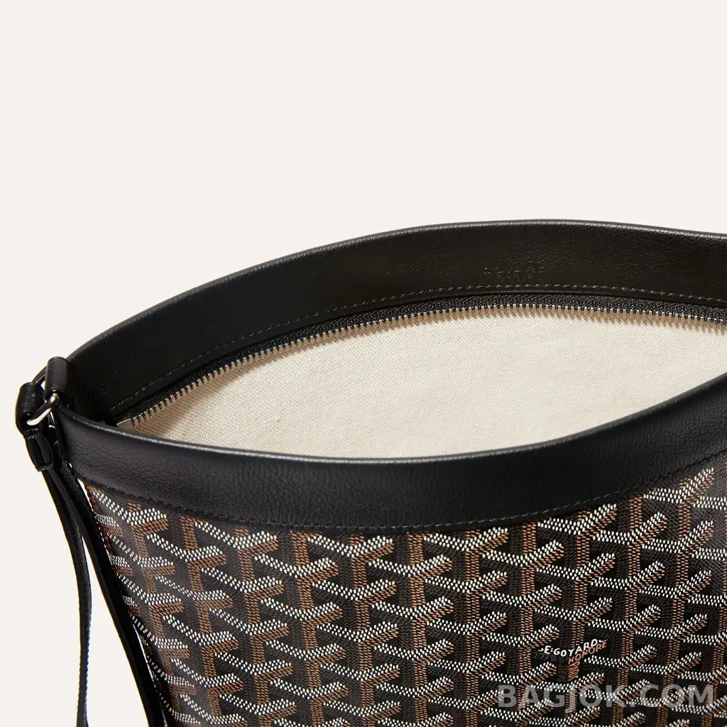 고야드 GOYARD 콘티 파우치 상세 이미지